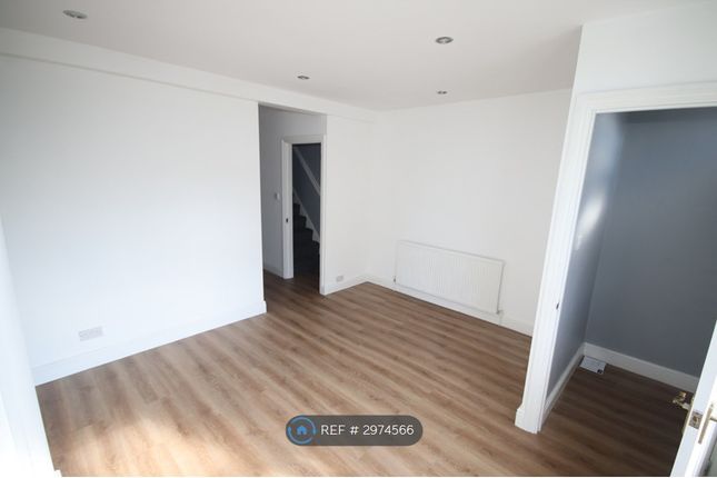 Mitchell Close, Belvedere photo 4