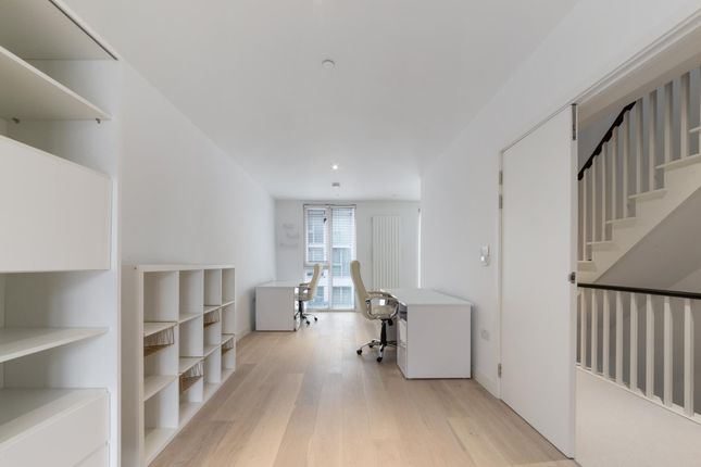 Town house for sale in Admiralty Avenue, Royal Wharf E16.