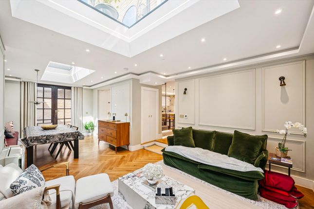 10, Farrier Walk, London photo 2