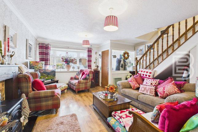 29, Rydal Close, Rugby photo 2