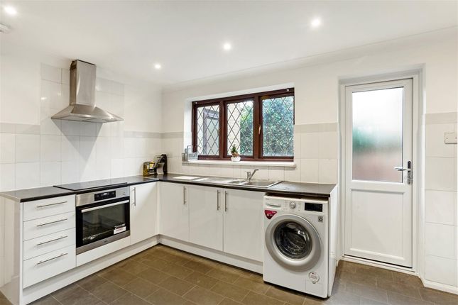 Room 5, 78, Ferrers Avenue, West Drayton photo 5