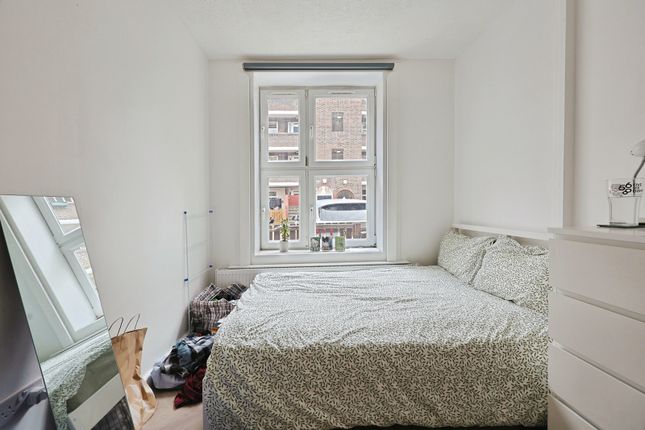 Flat 1, Lostock House,, Union Grove, London photo 4