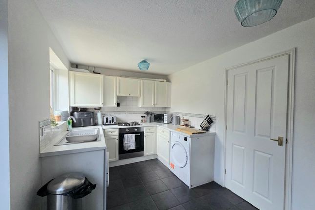 26 Maes Y Fedwen, Bridgend photo 3