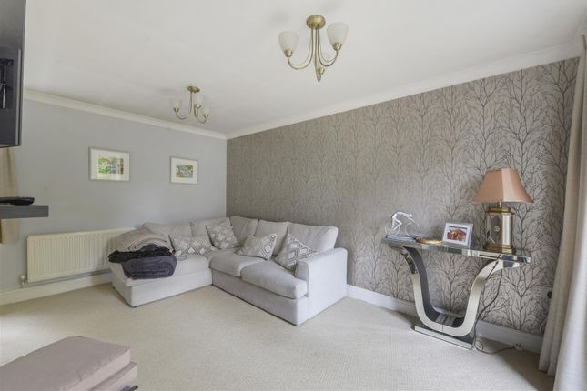 41, Alexander Grove, West Malling photo 5