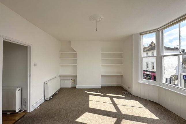 Flat for sale in College Place, Brighton