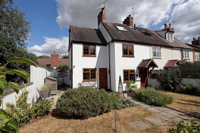 3-bed house on 8, Hammonds Terrace, Kenilworth, £405,000