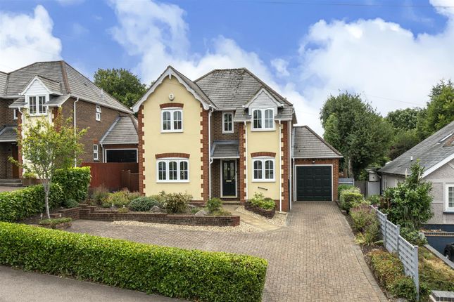 10-Hillfield-1033.Jpg