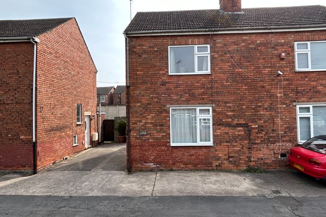 Semi-detached house to rent in Wall Street, Gainsborough, Lincs