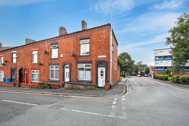 239, Horsedge Street, Oldham photo 2