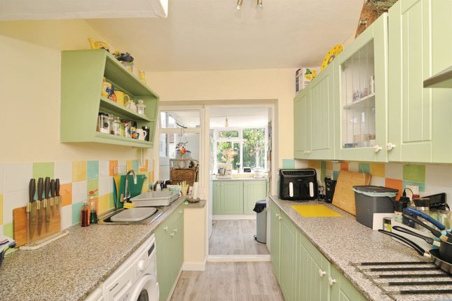 21, Timberley Road, Eastbourne photo 4