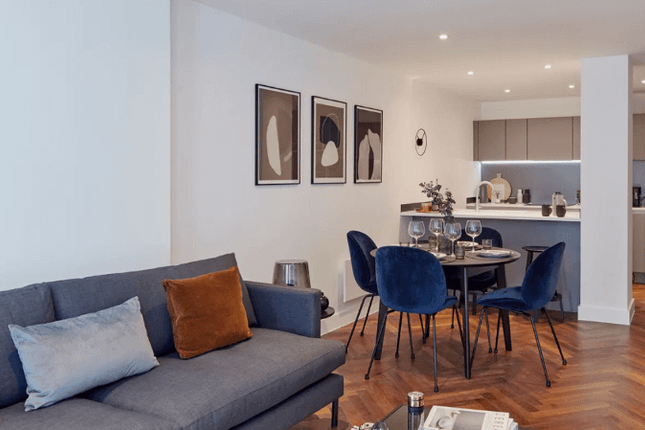 Call Us To View This 1 Bedroom On Lyall Avenue