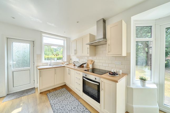 6, Velmore Road, Eastleigh photo 3