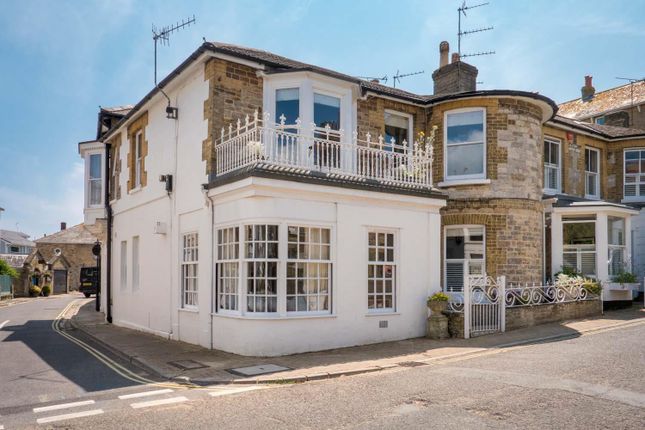 Oscar House, High Street, Seaview photo 2
