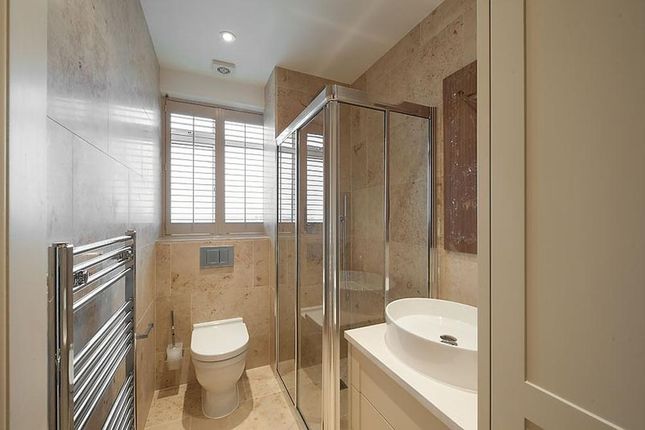 Flat 34, Radley House, Gloucester Place, London photo 4
