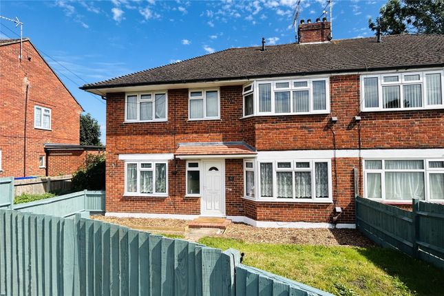 Thumbnail Maisonette for sale in Churchill Crescent, Farnborough, Hampshire