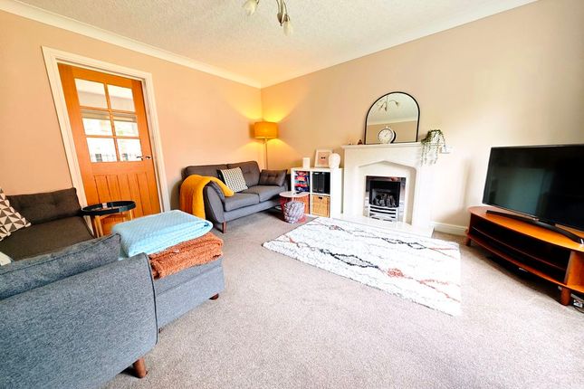 37, Irthing Park, Brampton photo 2