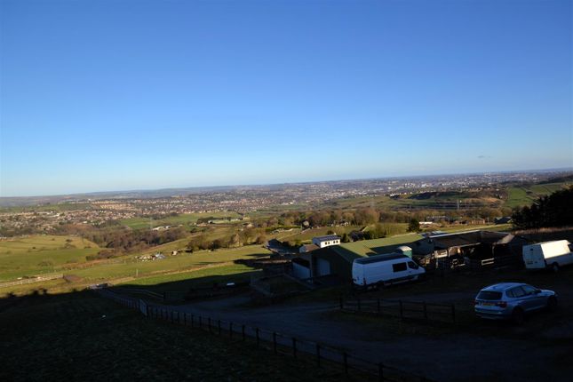 Terraced house for sale in Evelyn Terrace, Queensbury, Bradford