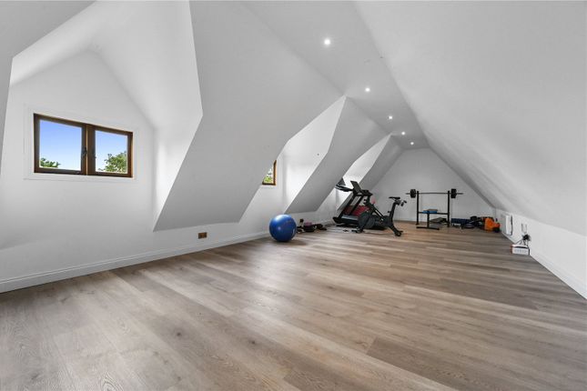 Cart Lodge Loft Room