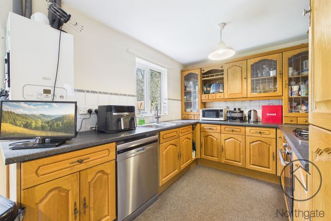 32 The Grange, Newton Aycliffe photo 4