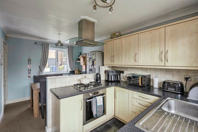 20, Verger Close, Doncaster photo 3