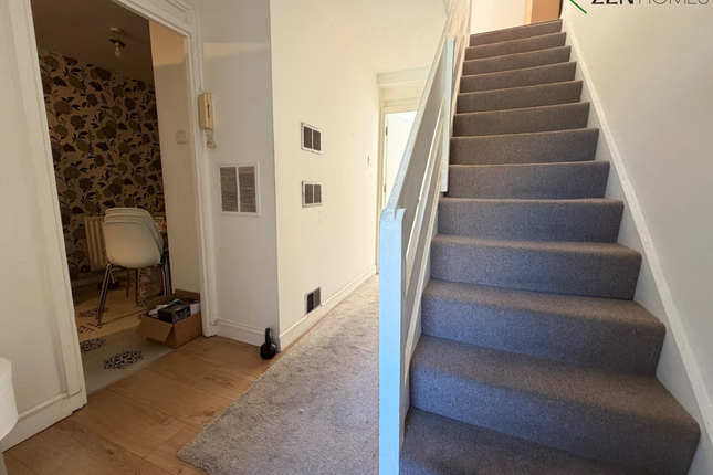 51 Whitehall Street, London photo 4