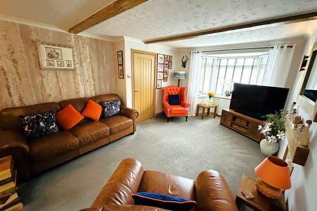 27, Sycamore Road, Selby photo 2