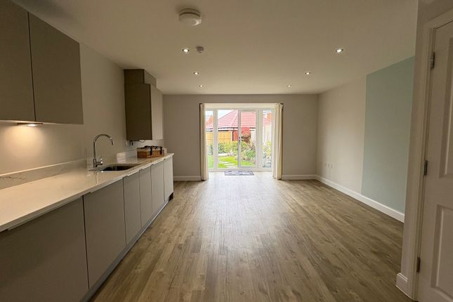 53, Gowering Way, ABINGDON photo 2