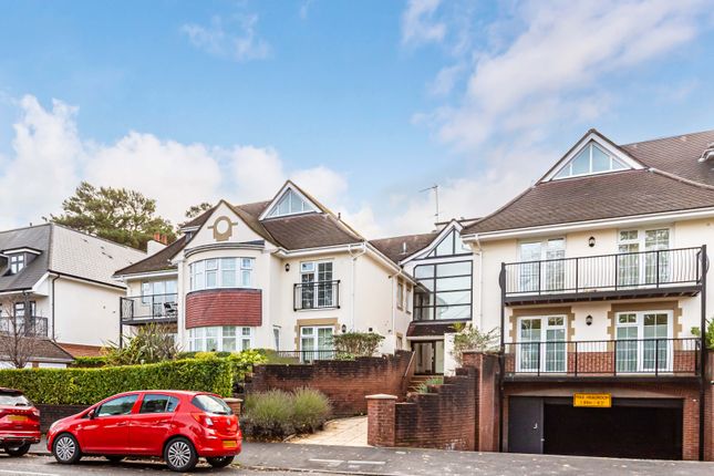 2-bed flat on Flat 5, Penn Hill Court, 86-88, Penn Hill Avenue, Poole, £250,000