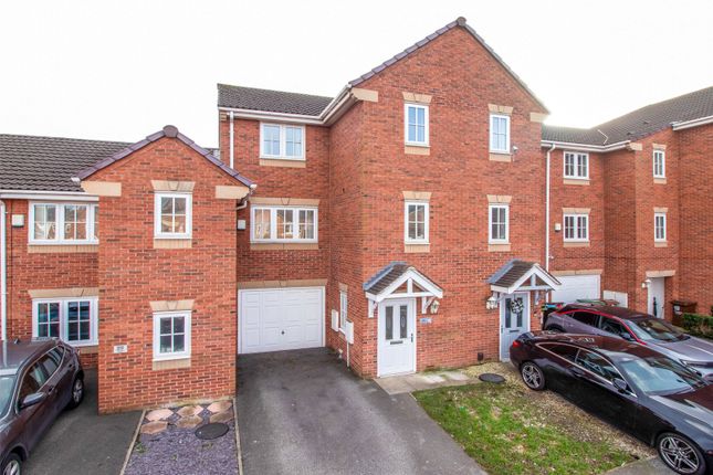Town house for sale in Waterford Place, Normanton, West Yorkshire
