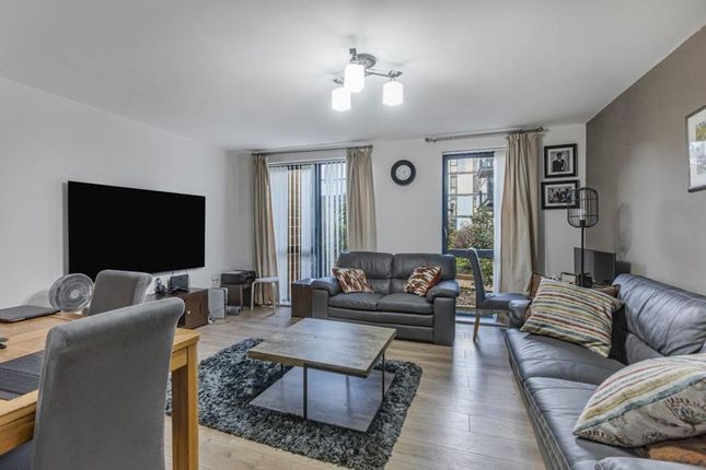 Felix Court, Charcot Road, Colindale photo 4