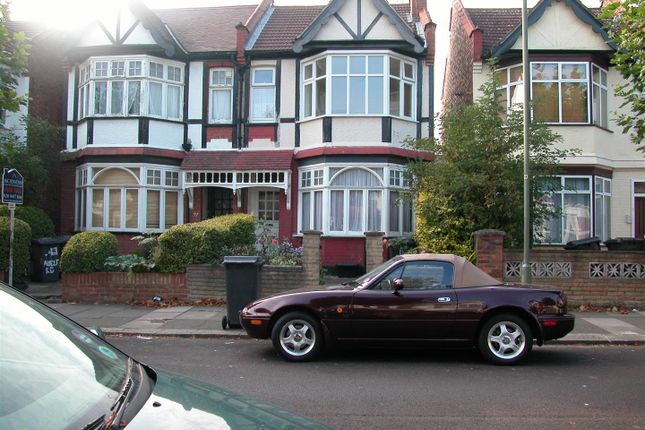 Thumbnail Maisonette to rent in Audley Road, Hendon, London