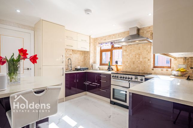 21 Southlands Avenue, Preston photo 3