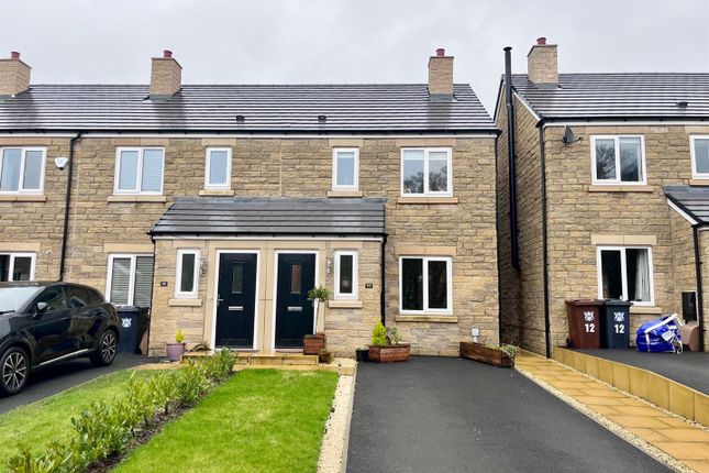 Thumbnail Property for sale in Hadfield Drive, Chinley, High Peak