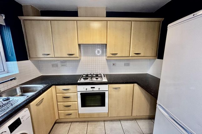 39, Carnation Way, Nuneaton photo 5