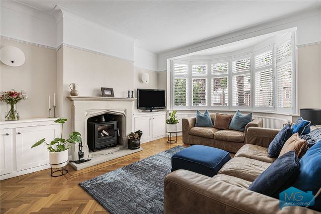 15, Brendon Way, Enfield photo 3