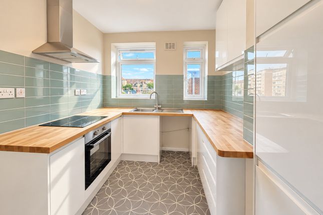 26, Wilbury Grange, Wilbury Road, Hove photo 3