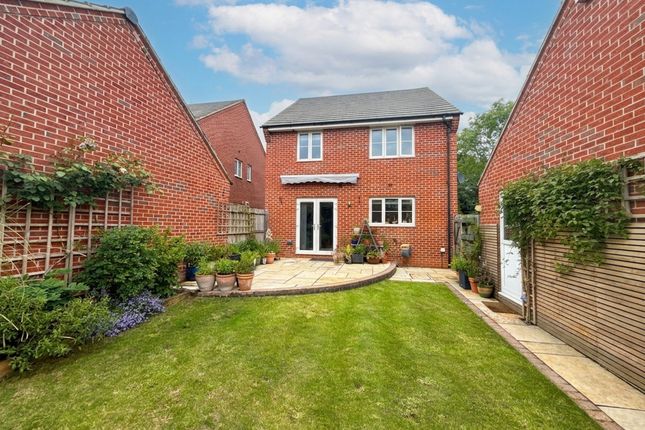 7 Cooks Lane, Wigston photo 4