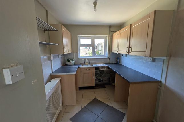 00, Murford Avenue, Bristol photo 3