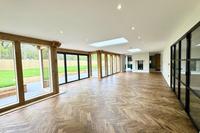 Diner/Family Room