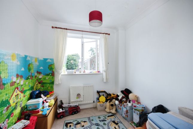 Town house for sale in Mcwilliam Close, Poole