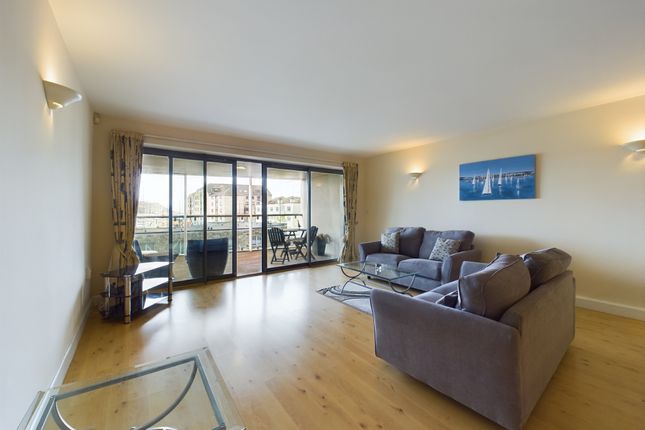 Flat to rent in North Quay, Plymouth