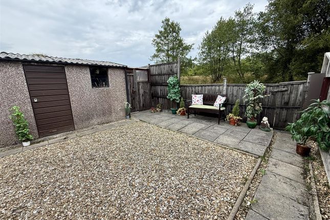 20, Ffordd Dafydd, Llanelli photo 4