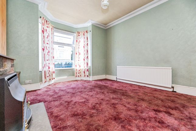 89, Firth Park Crescent, South Yorkshire photo 4
