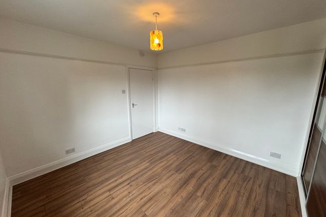 Terraced house to rent in Ashleigh Road, London