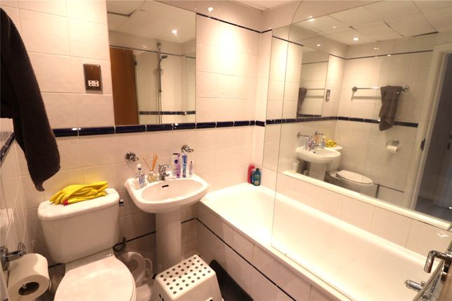 Platinum House, Lyon Road photo 5