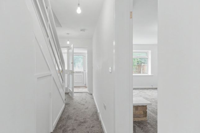 4, Lambley Lane, Gedling photo 4