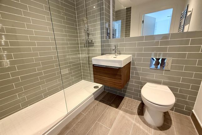 1-bed flat on Apartment 85,, Lombe House, Liversage Street, DERBY, £900/mo