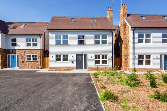Thumbnail Detached house for sale in Grove Lane, Chigwell, Essex