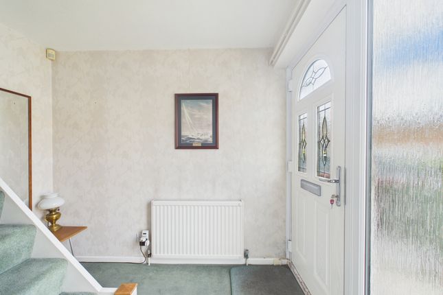 3, Pentland Close, Hull photo 3