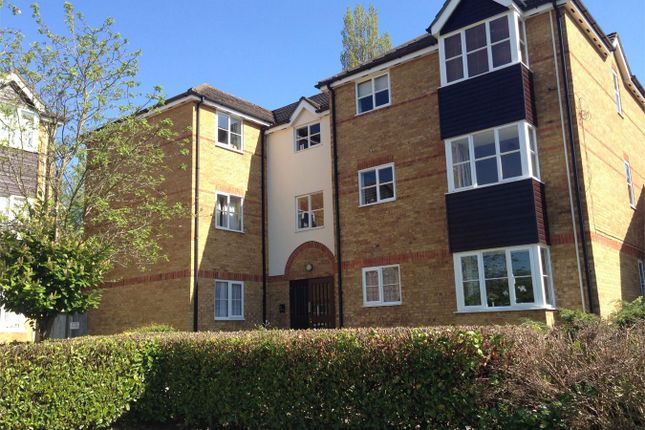 Thumbnail Flat for sale in Chagny Close, Letchworth Garden City